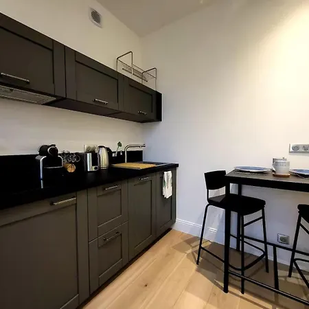 Apartament Le Scarlet Antibois - Appt Proche De La